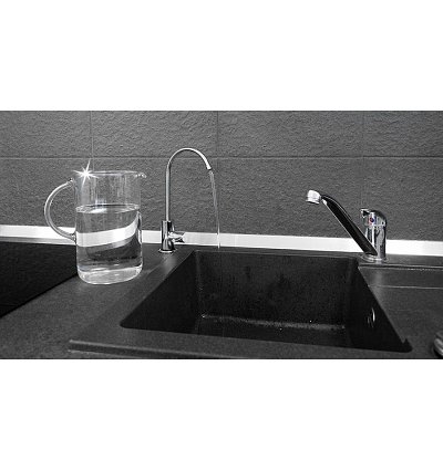 APARAT DE PURIFICARE A APEI PRIN OSMOZA INVERSA, model NATURELLA, ITALIA